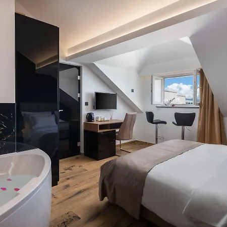 Apartmán Top Rooms *