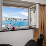 Apartment Top Rooms