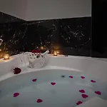 Top Rooms Apartment *