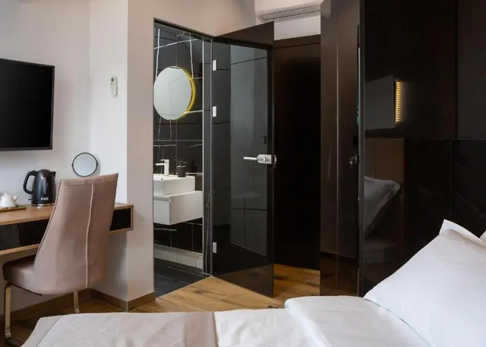 Top Rooms * Split