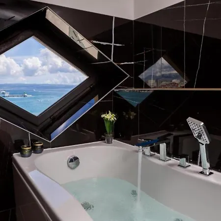 Top Rooms
